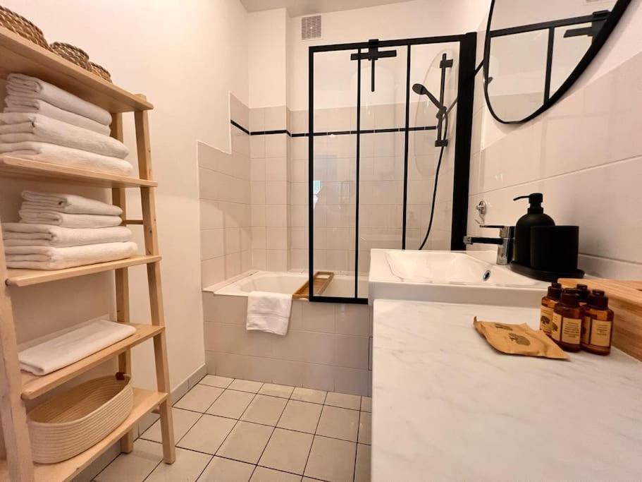 Apartment 1 Bedroom # Paris 14 # Alesia Exterior photo